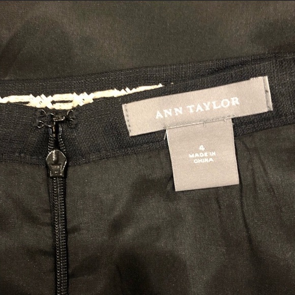 Ann Taylor Skirt - Picture 5 of 5